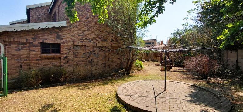 3 Bedroom Property for Sale in Pentagon Park Free State